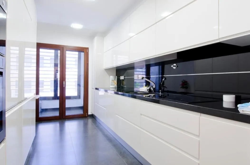 Parque Nacoes / Jardins Cristo Rei Apartment Lisbon